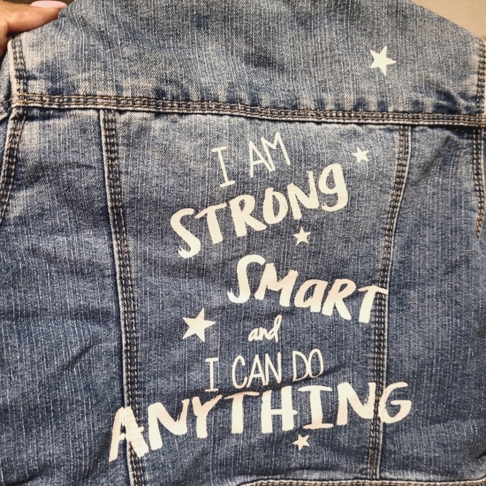 Girls jean jacket, size 6